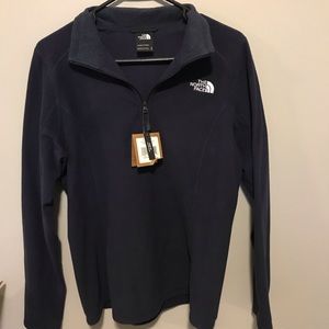 NWT Navy NorthFace Pullover